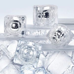 Creme De La Cube Shimmer Body Creme